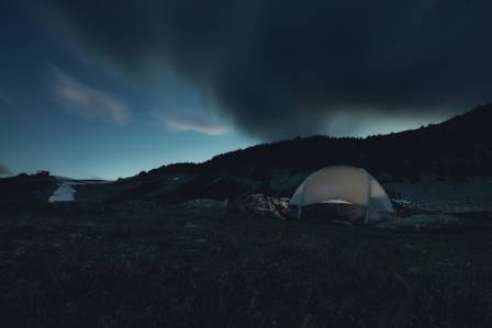 7 Smart Ways to Feel Safer When Camping at Night