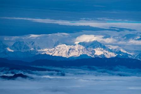 The Most Inspiring Things to Do on Mount Emei