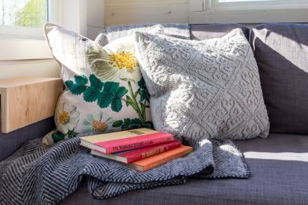 5 Simple Ways to Create Your Own Cozy Corner at Home